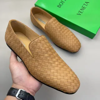 Bottega Veneta Andiamo 编织驼色乐福鞋