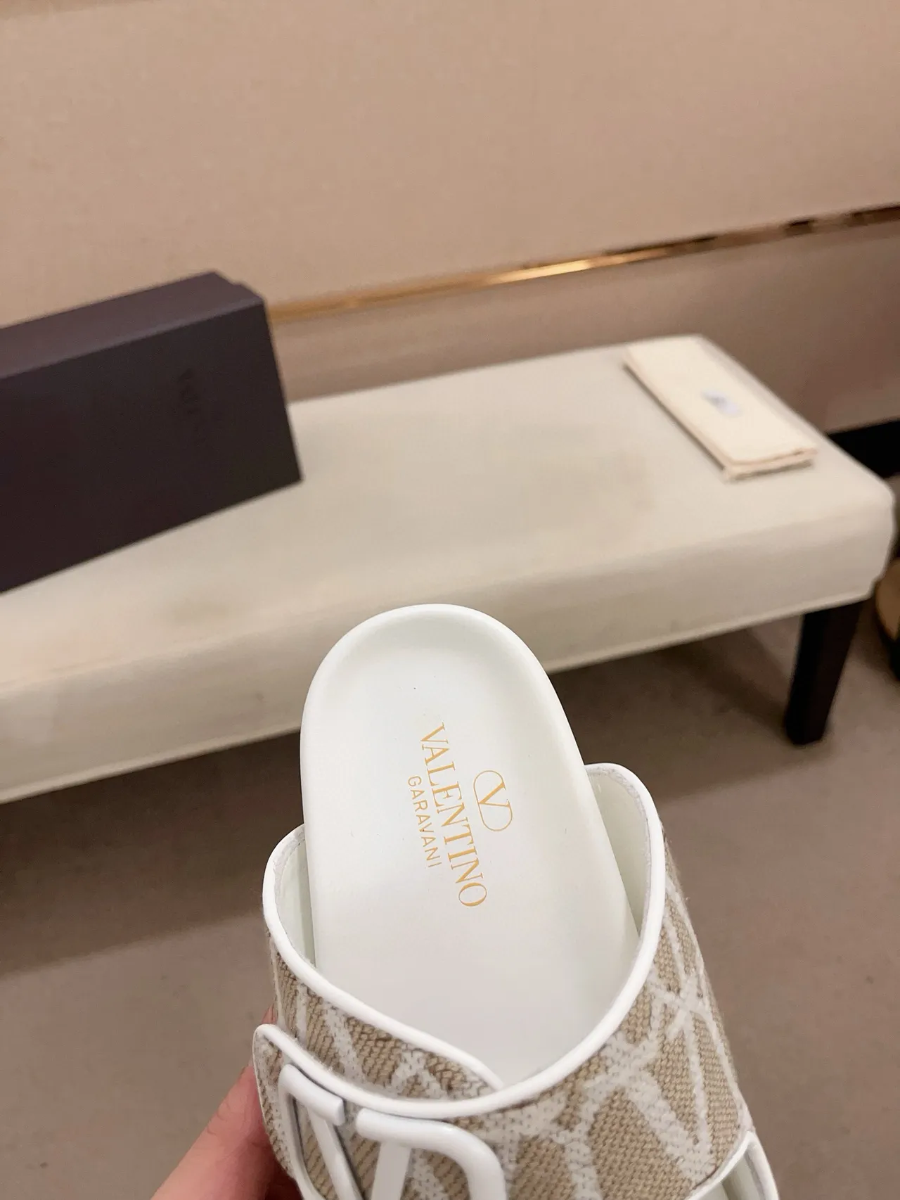 Bottega Veneta بيج أبيض شرائط مزدوجة زلقان منسوج جاكار أعلى نعال 6