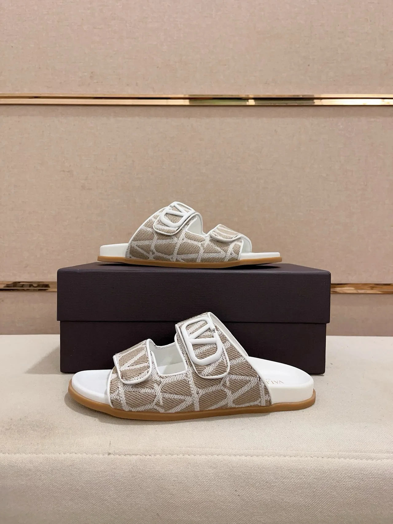 Bottega Veneta بيج أبيض شرائط مزدوجة زلقان منسوج جاكار أعلى نعال 7
