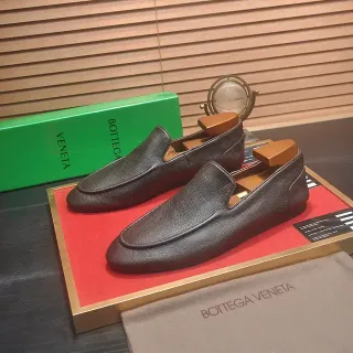 Bottega Veneta Brown Beige Pebbled Leather Moccasin-Stitched Toe Loafer