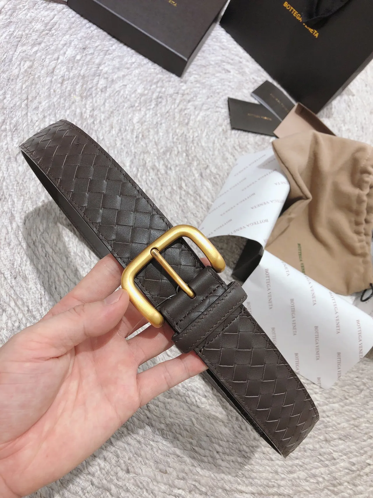 Bottega Veneta Marrom Dourado Intrecciato Tecido Oversized Fivela Retangular Cinto de Couro 8