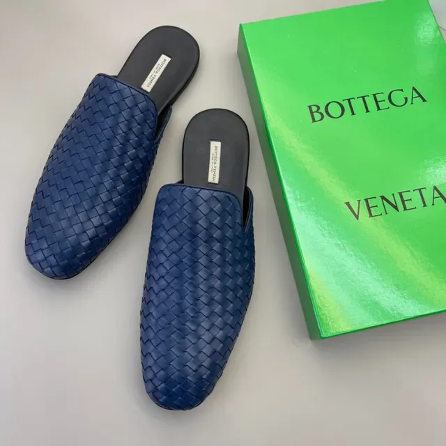 Bottega Veneta Cassette Mocassins Bleus Intrecciato Tressé 2
