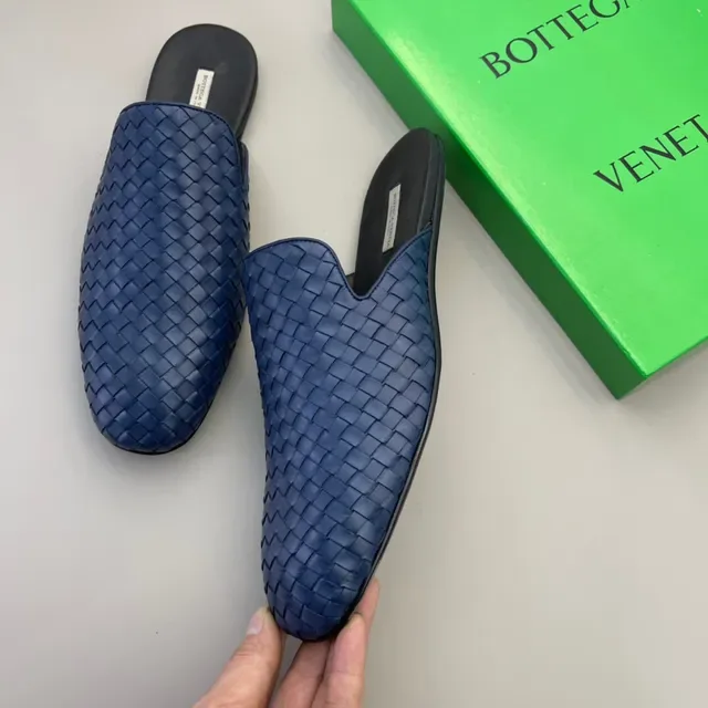 Bottega Veneta Cassette Mocassins Bleus Intrecciato Tressé 4