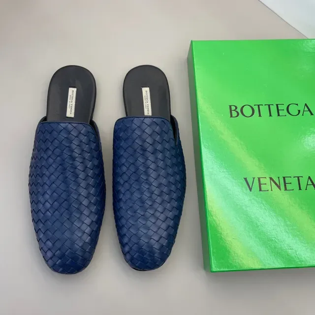 Bottega Veneta Cassette Mocassins Bleus Intrecciato Tressé 5