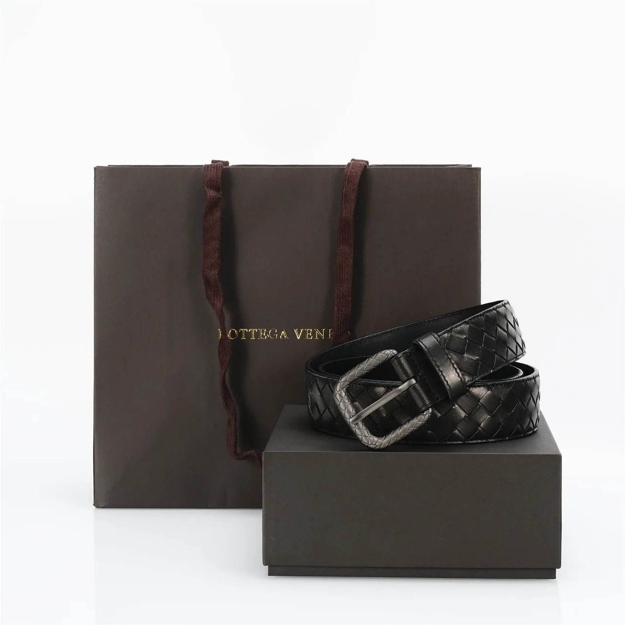 Bottega Veneta Cassette Intrecciato Cinto de couro preto 5