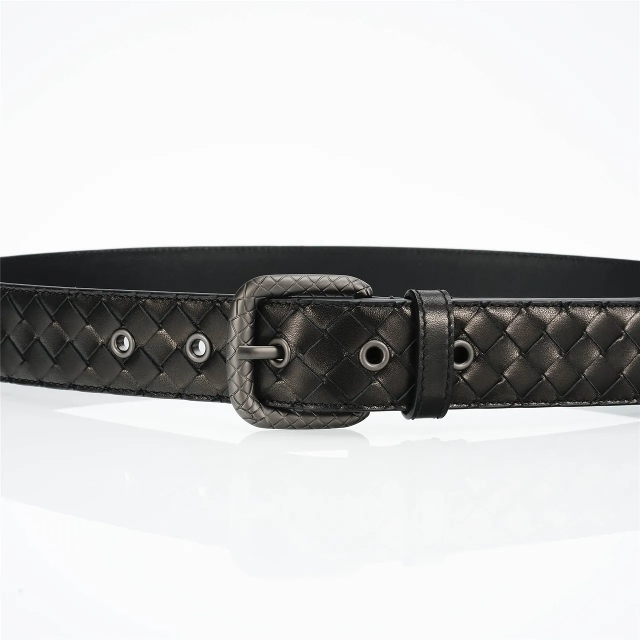 Bottega Veneta Cassette Intrecciato Cinto de couro preto 8
