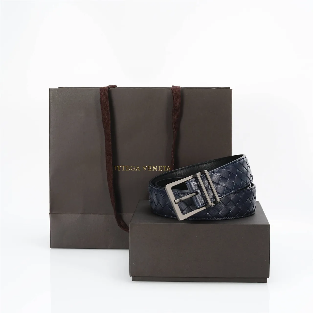 Bottega Veneta Cassette Intrecciato Navy Ceinture en cuir 5