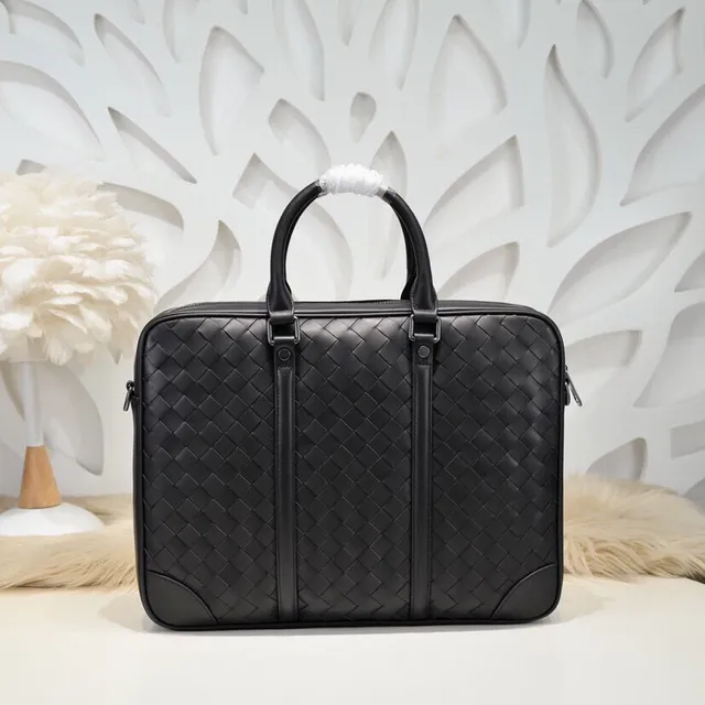Bottega Veneta Intrecciato Porte-documents Noir Cuir Tressé Sac Tote 5