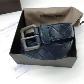 Bottega Veneta Intrecciato बुना हुआ नेवी चमड़े की बेल्ट