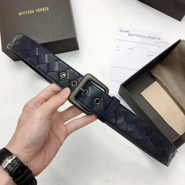 Bottega Veneta Intrecciato Ceinture en Cuir Tricotée Bleu Marine 5
