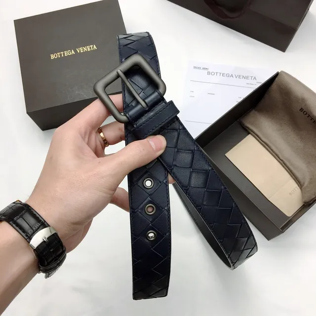 Bottega Veneta Intrecciato Ceinture en Cuir Tricotée Bleu Marine 6