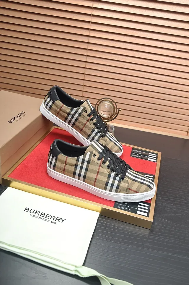 Burberry Beige Noir Motif à Carreaux Textil Supérieur Lacets Lifestyle Sneakers 3
