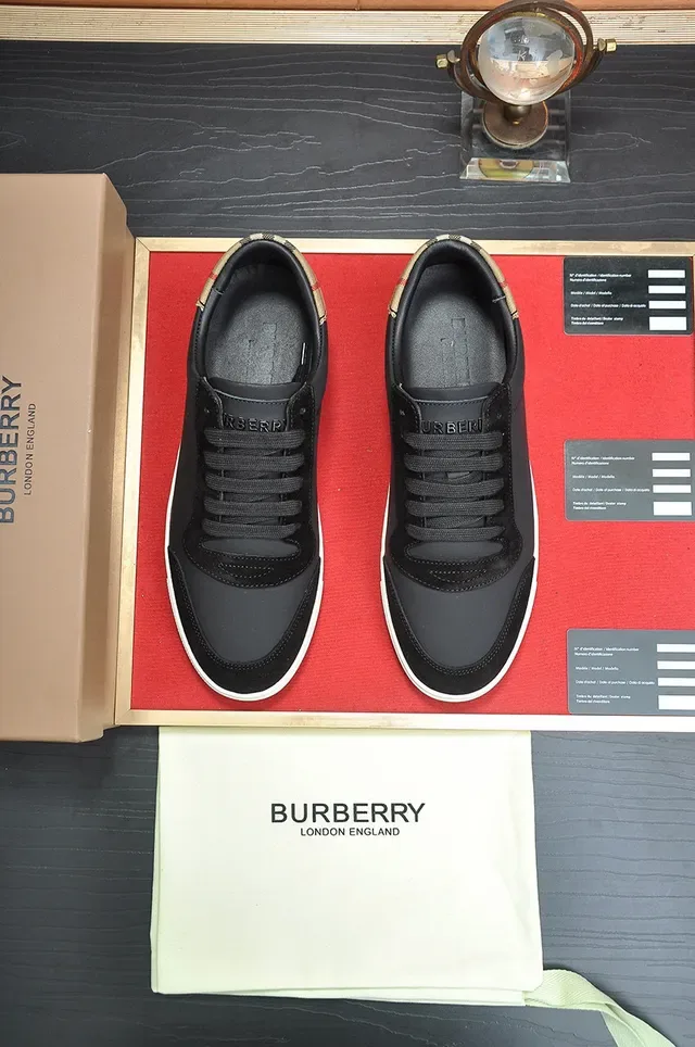 Burberry Noir Beige Matériau Mixte Supérieur House Check Étiquette de Talon Sneakers Lifestyle 9