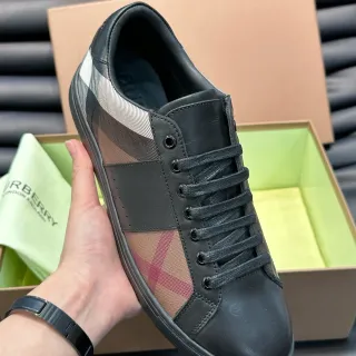 Burberry Check-Panel Leather Low-Top Lifestyle Sneaker