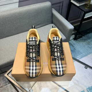 Burberry चेक पैटर्न चंकी स्नीकर