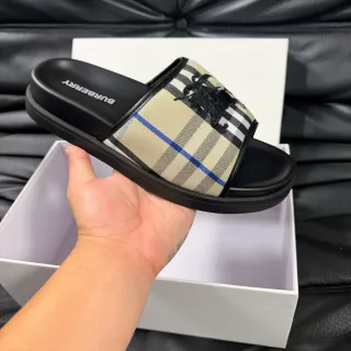 Burberry Check Strap Knight Logo Slipper
