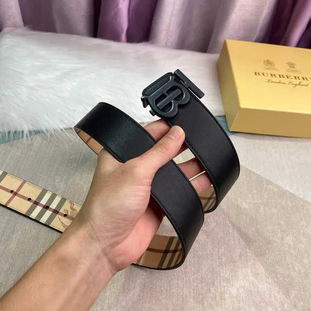 Burberry Knight Ceinture en cuir beige rouge noir à carreaux 6