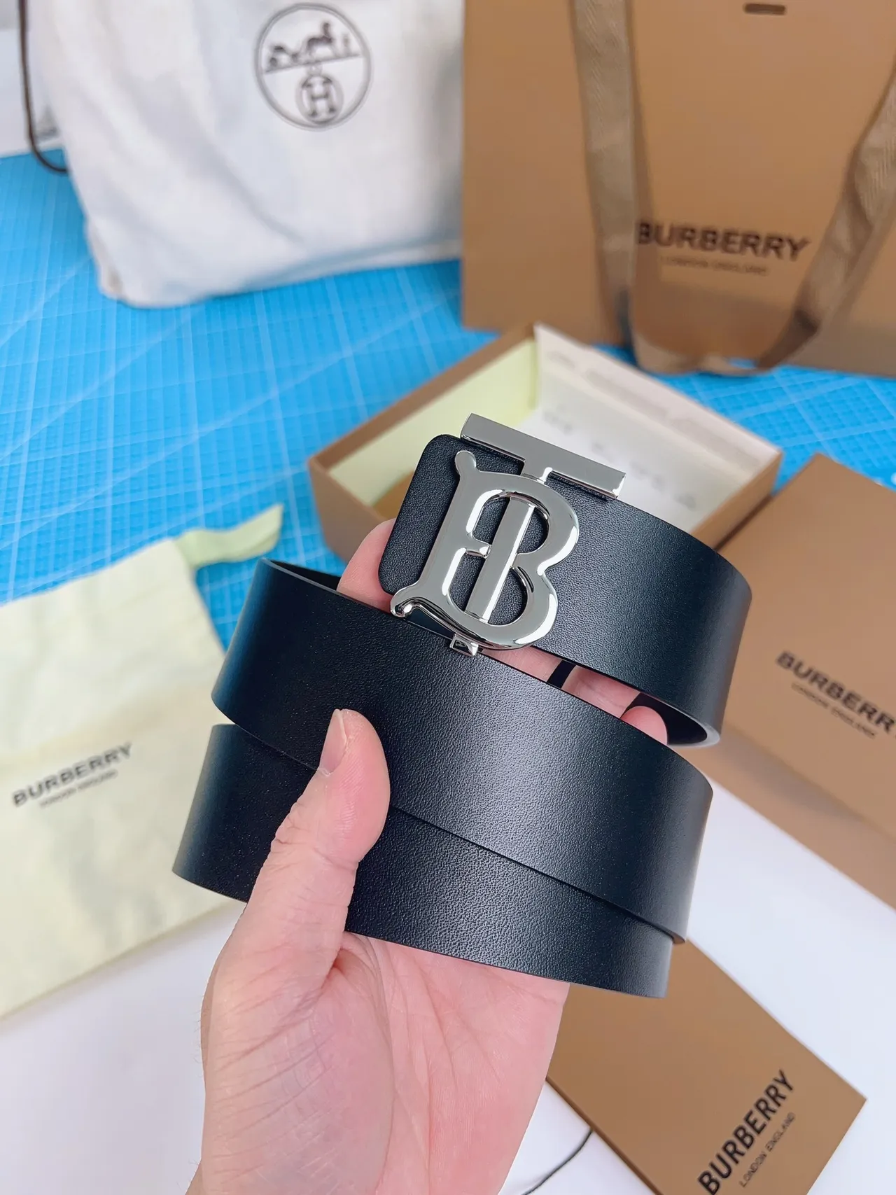 Burberry Knight Black Leather Belt 4