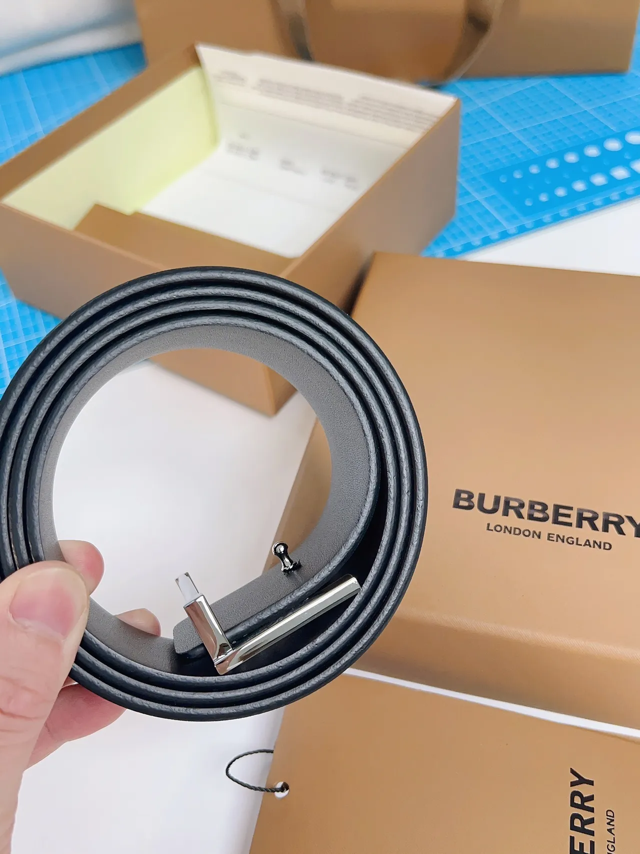 Burberry Knight Black Leather Belt 6