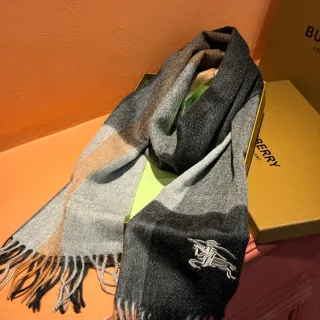 بربري نايت وشاح كشمير بلوك كولر