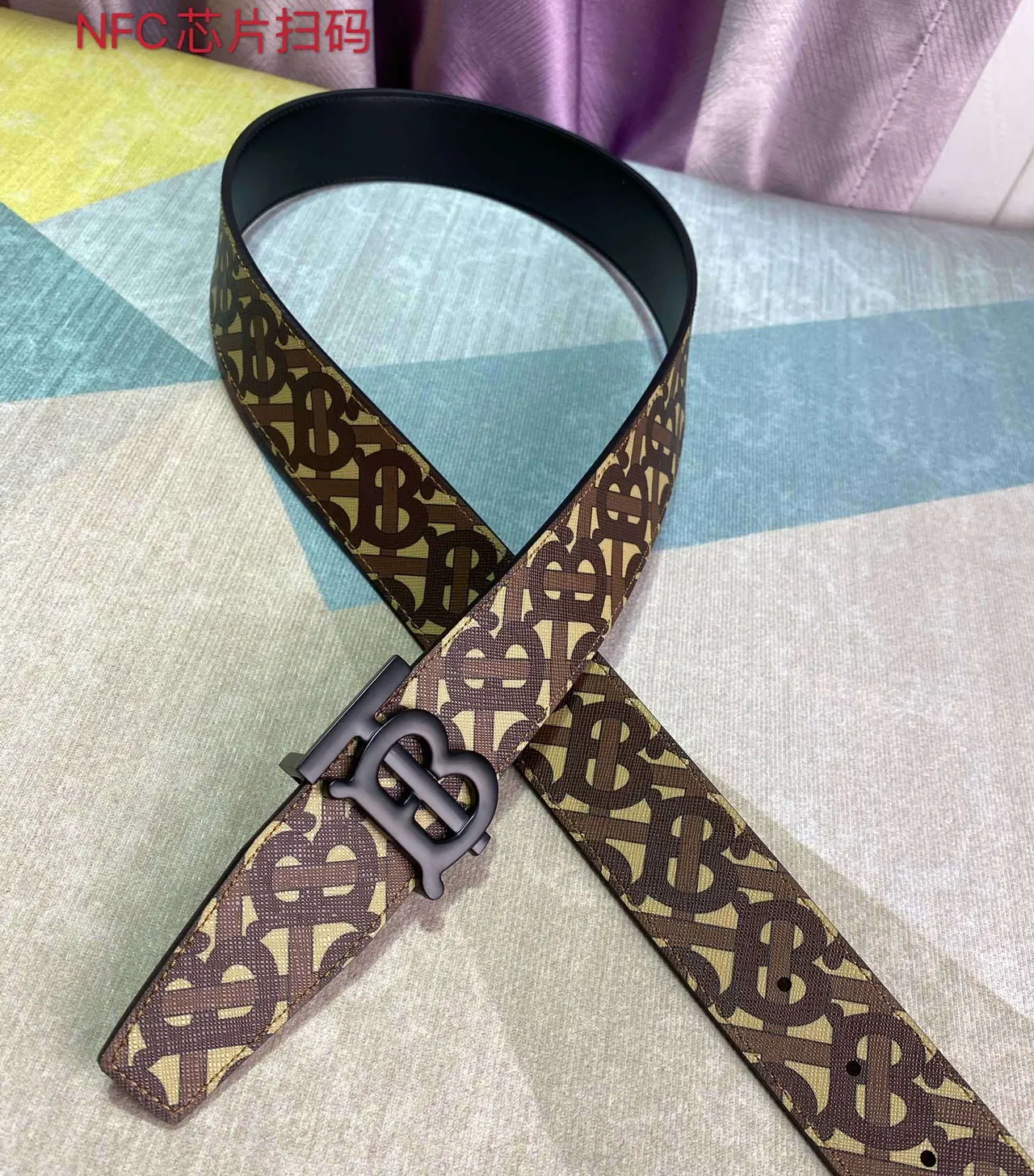 Burberry Chevalier Brun Beige Monogram-Coated Tissu Oversized TB Buckle Ceinture en Cuir 7