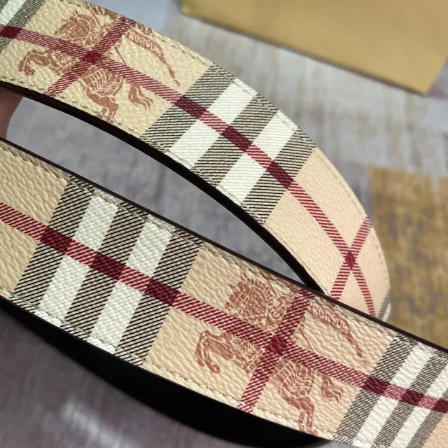 Burberry Knight Check Reversible Leather Belt 5