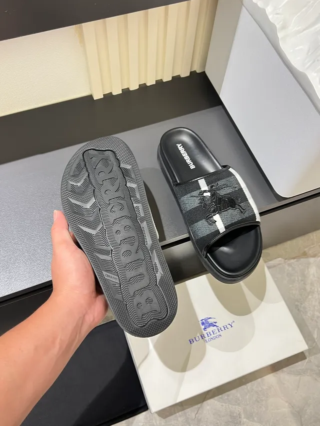 Burberry Knight Check Slide Slippers 6