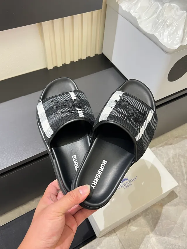Burberry Knight Check Slide Slippers 12