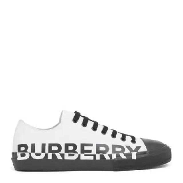 Burberry Knight Zapatilhas Lifestyle com Impressão de Logo Brancas e Pretas 3
