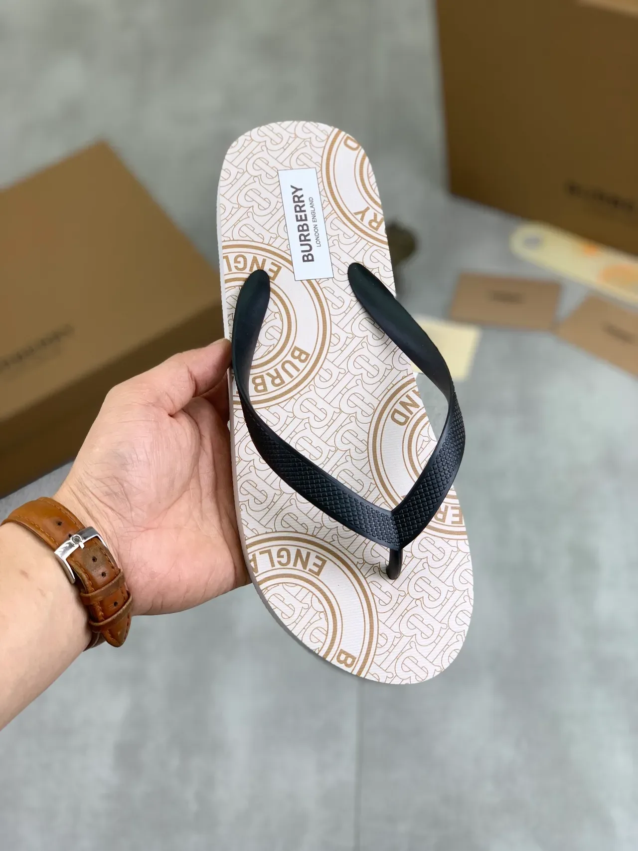 Burberry Multicolor Printed Soles Thong Strap Slippers 21