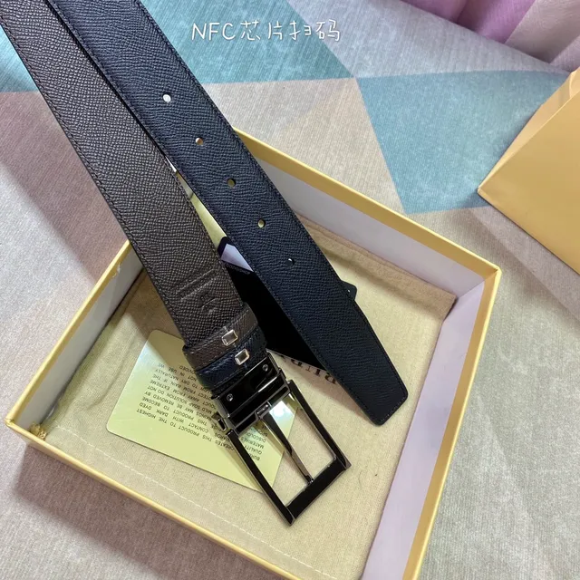 Burberry Reversible Textured Leather Belt 6