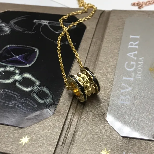 Bvlgari B.zero1 قلادة معلقة أسطوانية متعددة الوجوه 2