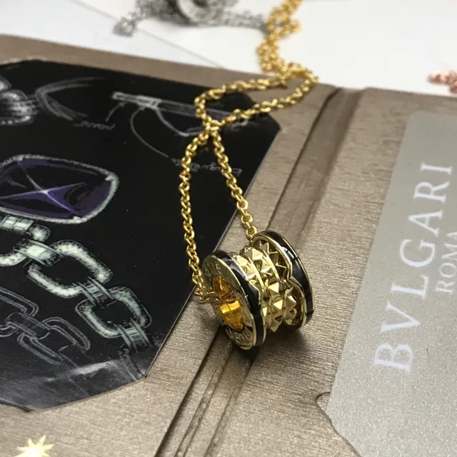 Bvlgari B.zero1 قلادة معلقة أسطوانية متعددة الوجوه 3
