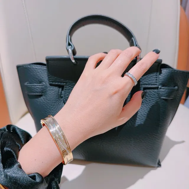 Bvlgari B.zero1 multi-bande Pavé-Set bracelet en or 5