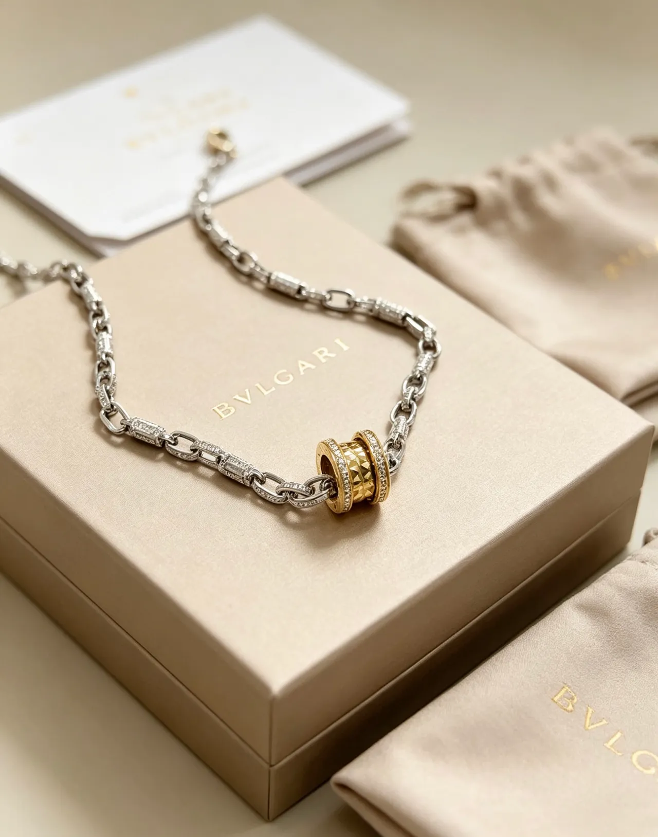 Bvlgari B.zero1 Bicolore Pavé Diamant Motif Rotatif Collier 6