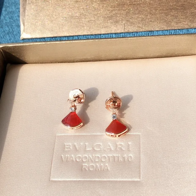 Bvlgari Divas’ Dream Boucles d'oreilles émail rouge et diamant en forme d'éventail 8