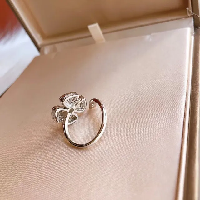 Bvlgari Fiorever Floral Pavé Diamond Ring 4