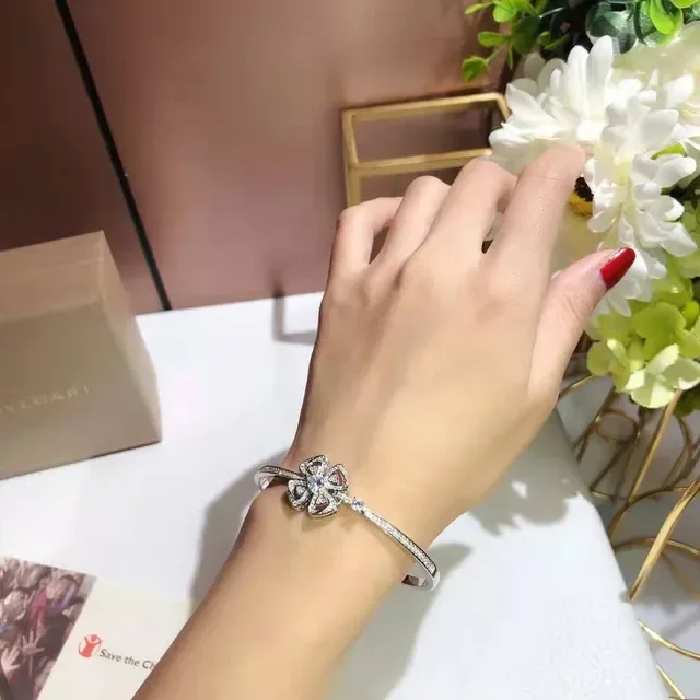 Bvlgari Fiorever Bracelet Hinged Or Argent Motif Floral 5