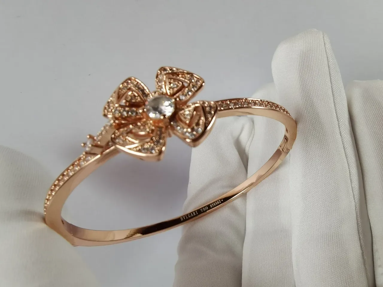 Bvlgari Fiorever Bracelet Hinged Or Argent Motif Floral 8