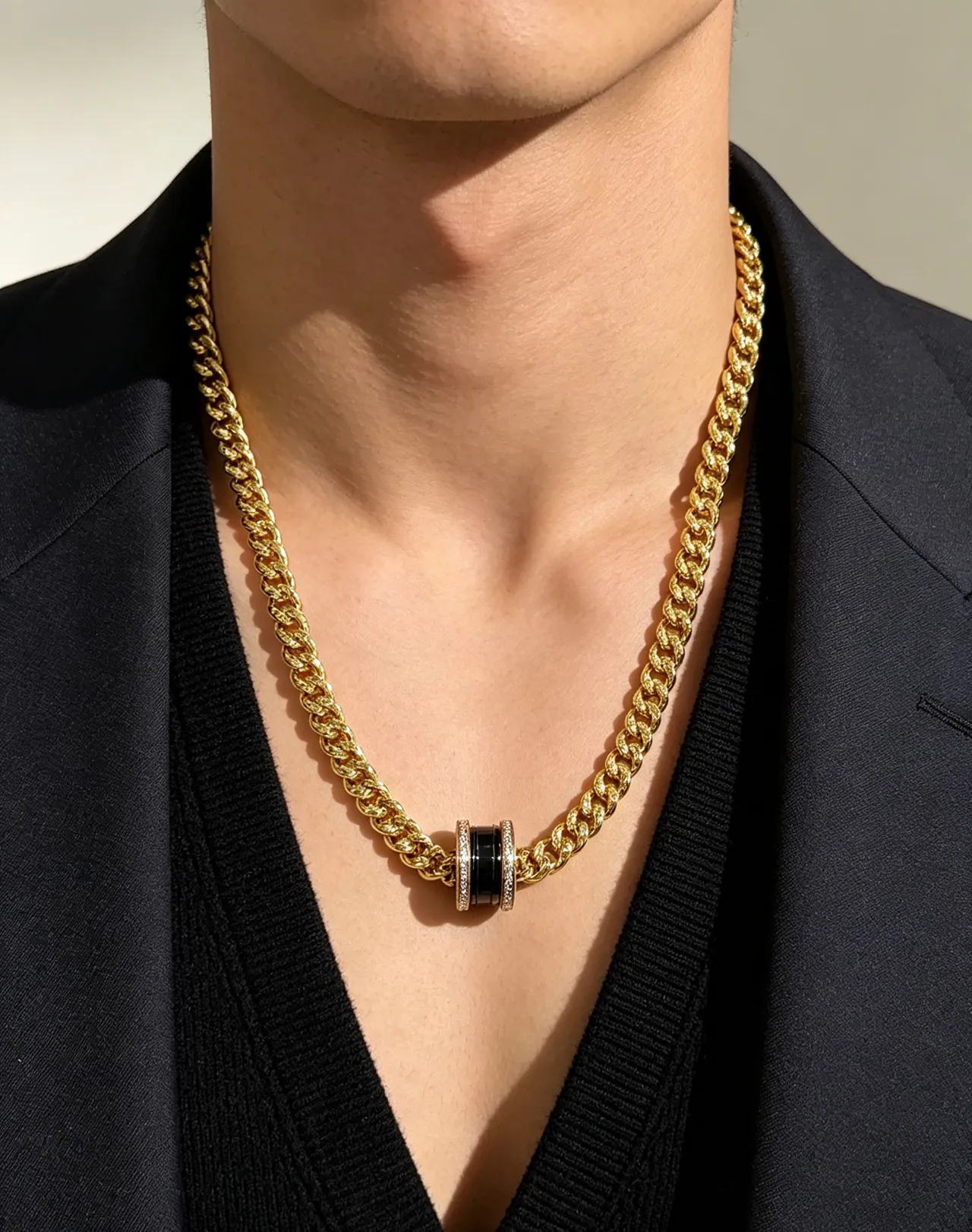 Bvlgari Collier Chaîne Curb-Link Or Noir Chaîne Céramique Centre Double Anneau 6
