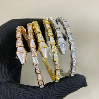 Bvlgari 金银色铰接刚性锥形几何段手链