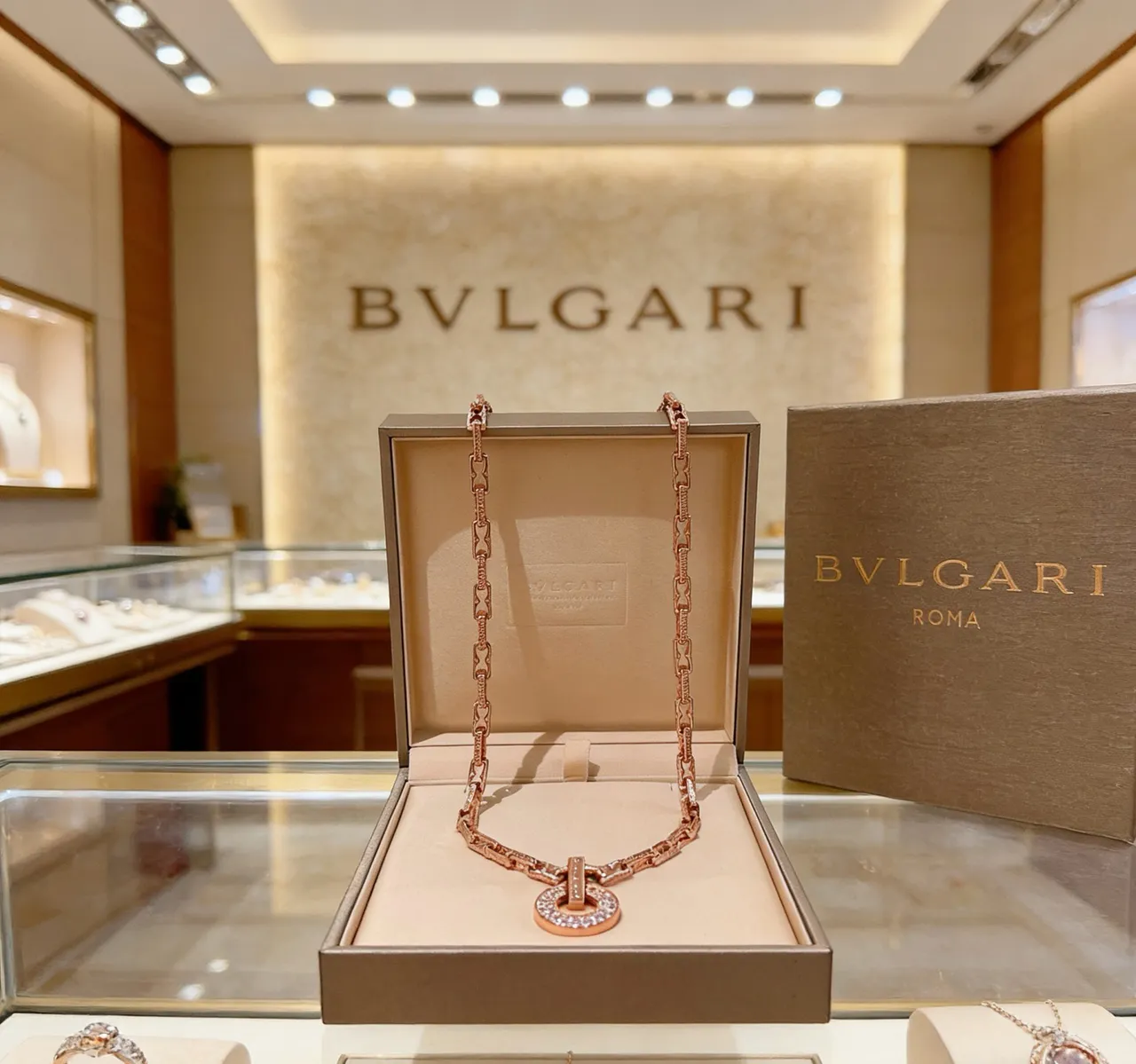 Bvlgari Collier Or Blanc Chaîne Géométrique de Maillons Ton 3