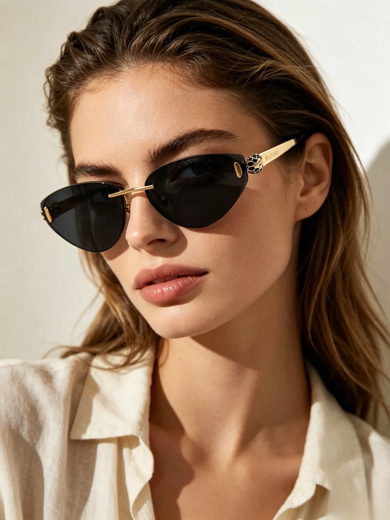 Bvlgari Serpenti Cat-Eye Lunettes de Soleil Ton Doré Dégradé Marron 3