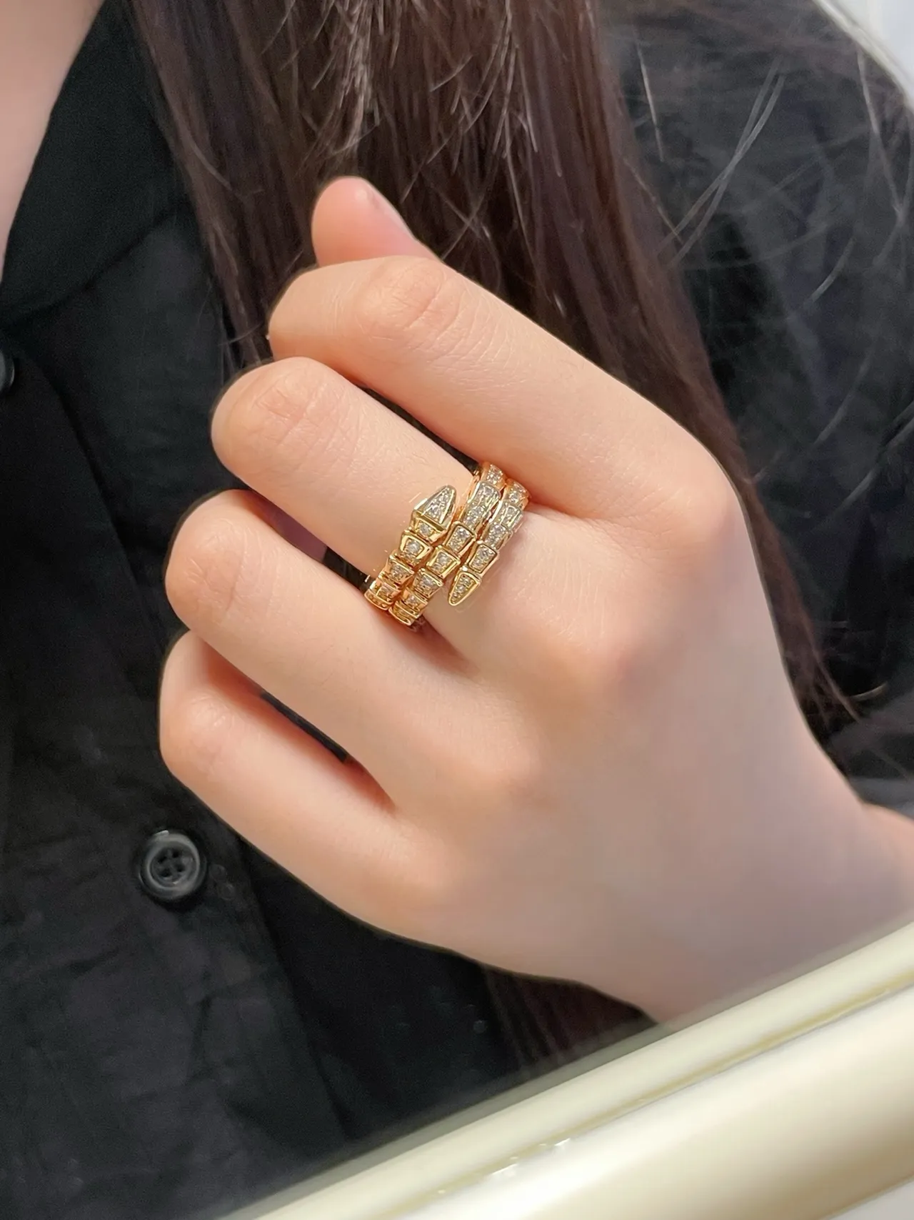 Bvlgari Serpenti Coiled Gold Pavé Diamond Ring 9