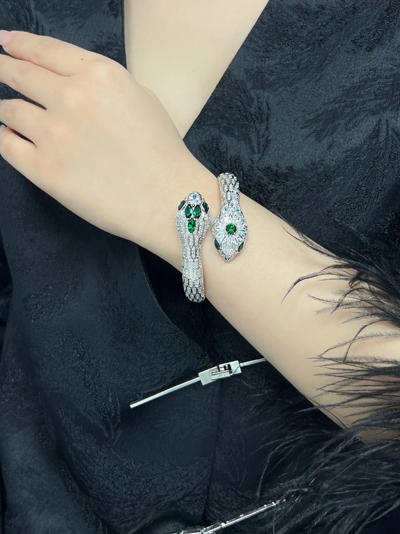 Bvlgari Serpenti Diamond and Emerald Snake Bracelets 8