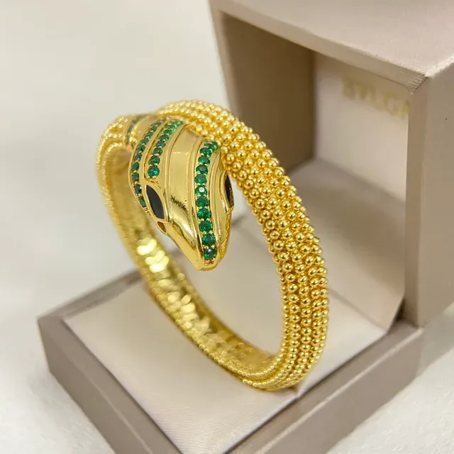 Bvlgari Serpenti Bracelet Or Rose Serpent Enroulé Rubis Pavé 5