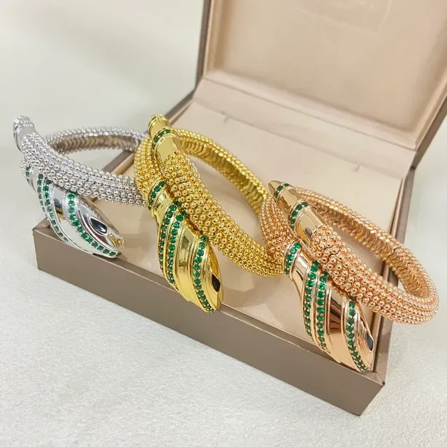 Bvlgari Serpenti Bracelet Or Rose Serpent Enroulé Rubis Pavé 8