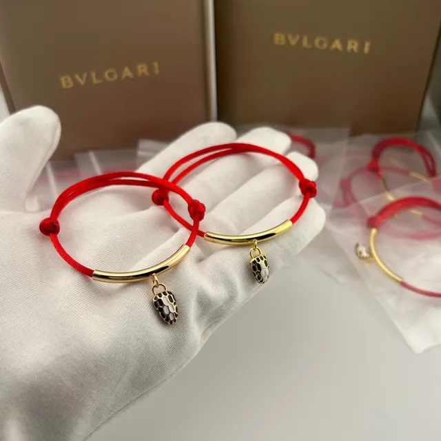 Bvlgari Serpenti লাল কর্ড সোনালি সাপের মাথার চার্মস ব্রেসলেট 4
