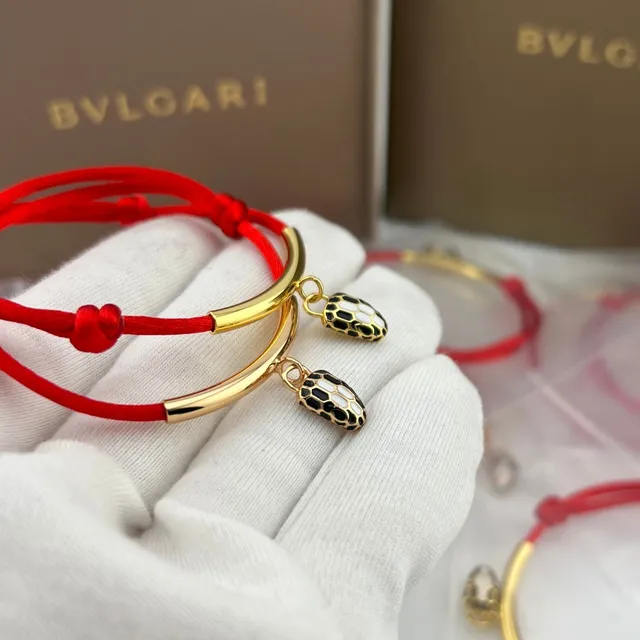 Bvlgari Serpenti লাল কর্ড সোনালি সাপের মাথার চার্মস ব্রেসলেট 5