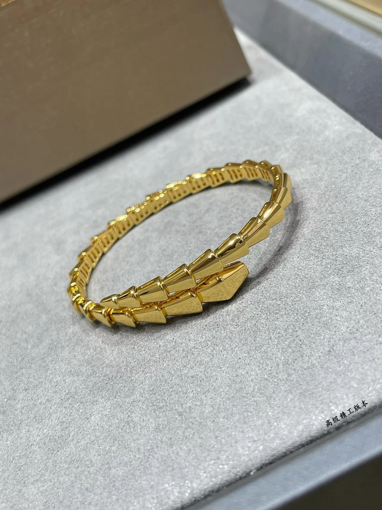 Bvlgari Serpenti Argent Or Articulé Serpent Tubogas Construction Bracelet 7
